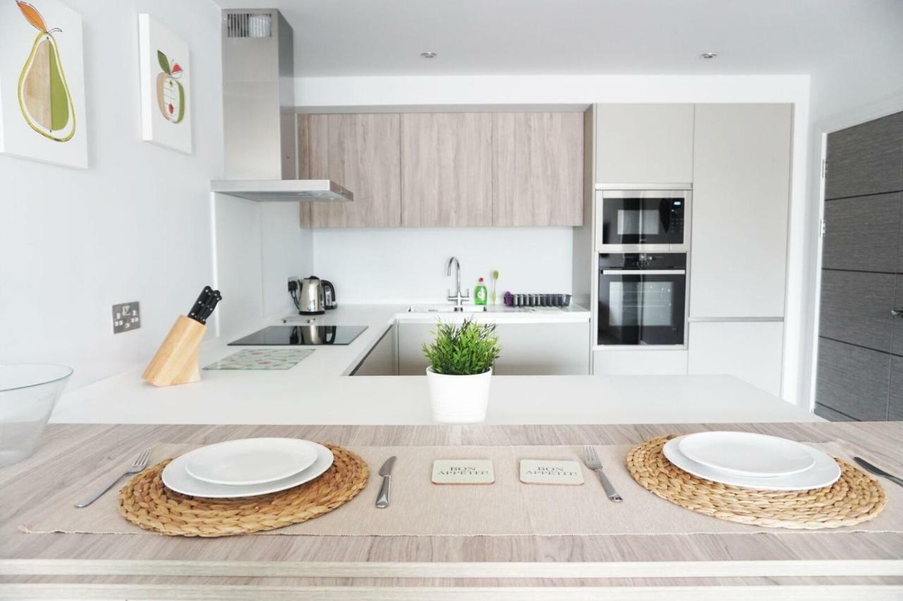 Saltwater Suites At Fistral New Quay Exterior foto